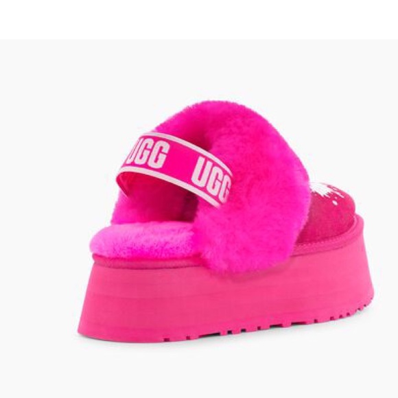 UGG FUNKETTE GRAPHIC - Picture 2 of 7